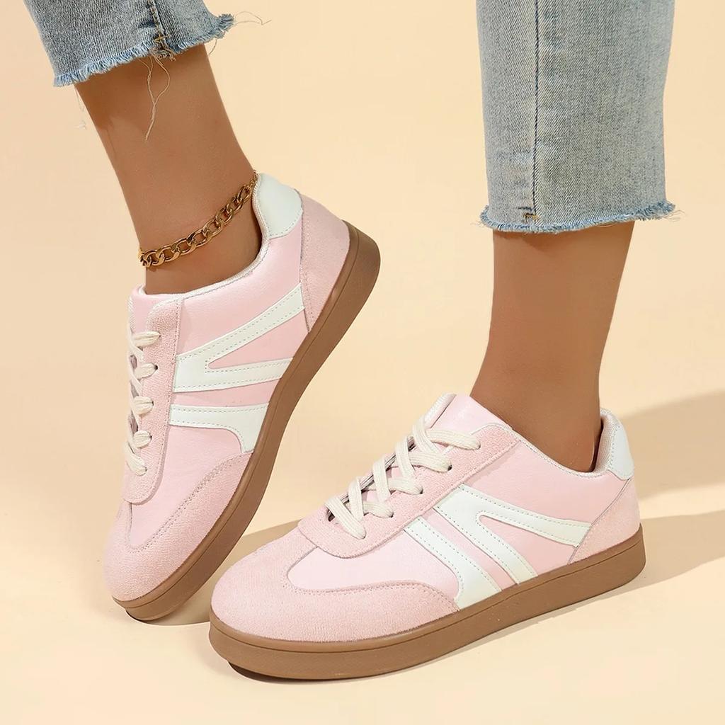 Women Sneakers Lightweight Outdoor Shoes for Women Comfortable Slip on Soft Female Sneakers 2025 Spring New Luxury Flat Loafers