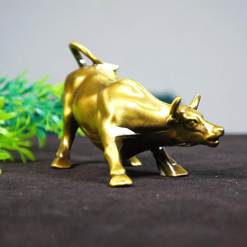 Legierte Wall Street Bull Skulptur Bürointerieur Desktop Feng Shui Glücksornamente Nordische Heimdekoration Tierfigur