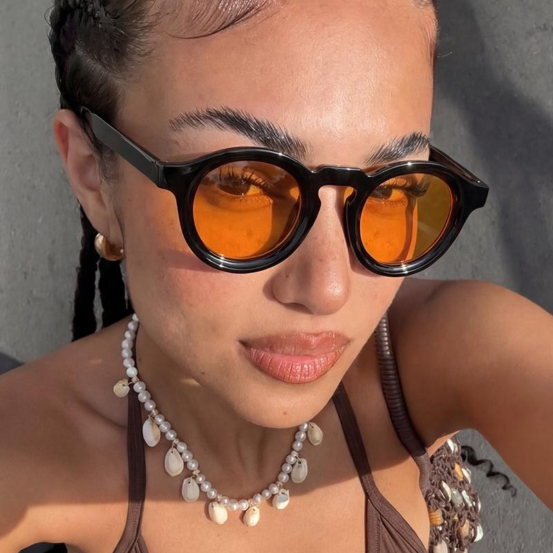 Round simple sunglasses new retro sunglasses fashion trend UV protection sunglasses concave shape
