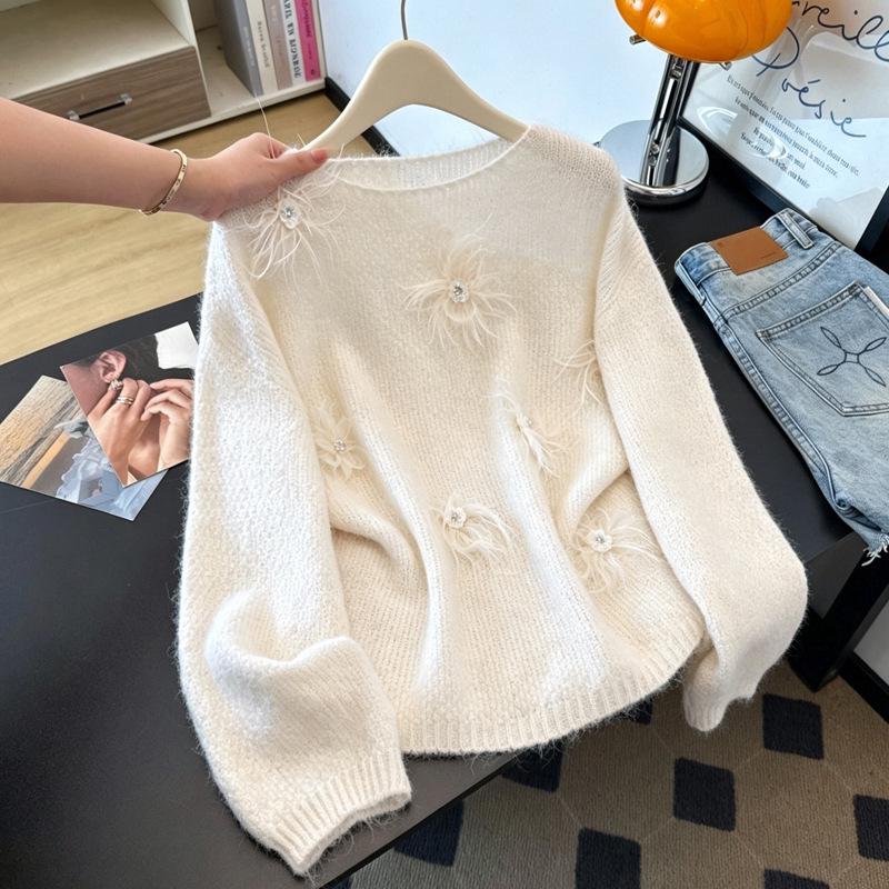 Plus Size Floral Knit Sweater: Chic, Slimming, Soft & Cozy Autumn/Winter Fashion for Women
