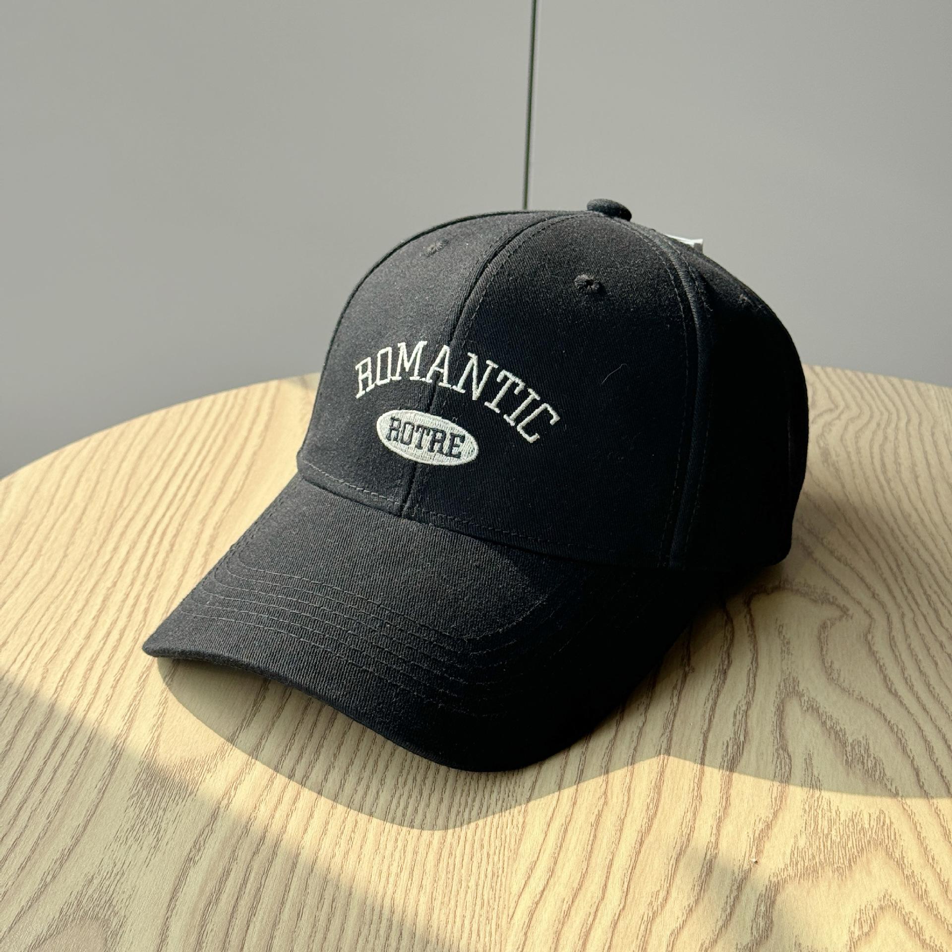 

New hard-brim baseball cap for men and women, casual versatile hat with embroidered letters, Korean style, sun-shading, face-slimming duckbill cap Adult54-60Adjustable чёрный