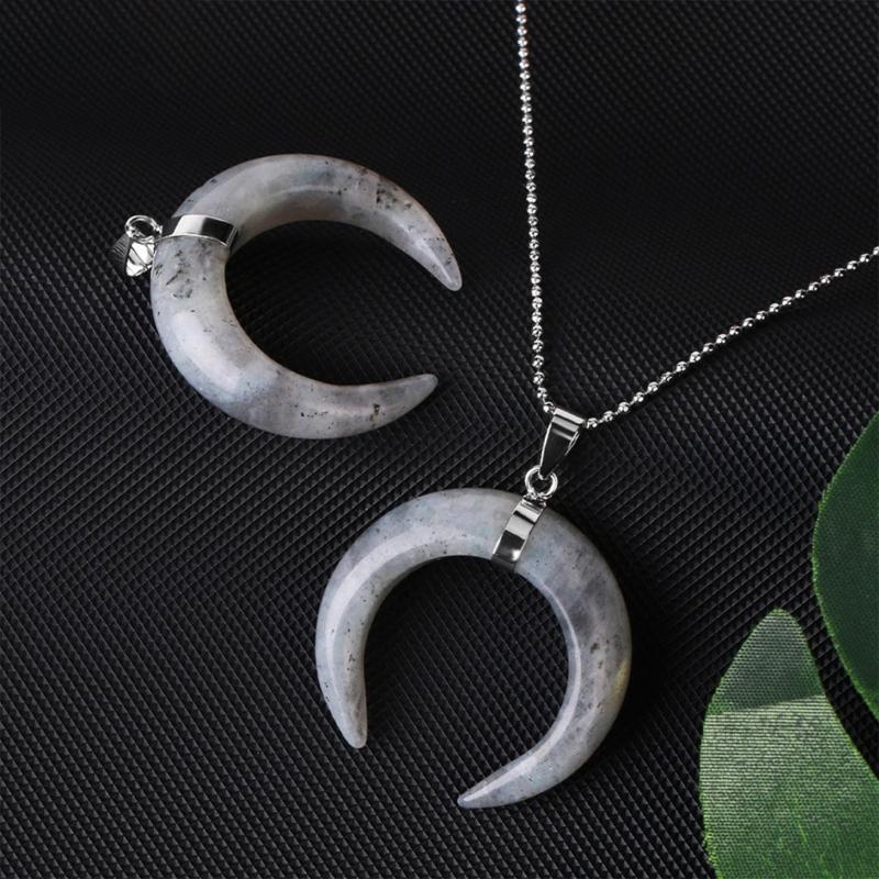 Natural Stone Crescents Moon Pendant Necklace Natural Stone Crescents Moon Pendant Necklace Clavicle Chain for Women