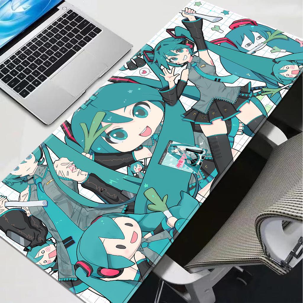 Tappetino per Mouse PC Hhatsune Miku Multidimensionale Gamer Mausepad Tappetino per Tastiera Tappetini da Scrivania Estesi Accessori da Ufficio e Gaming Mousepad