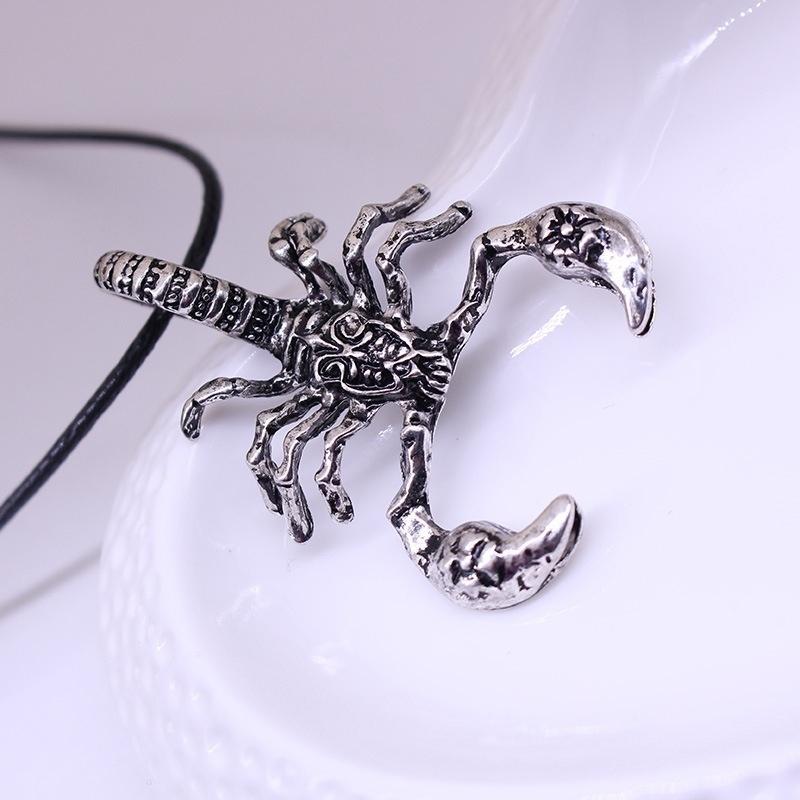 Mode Herren Edelstahl Versteck Seil Skorpion Kette Anhänger Halskette