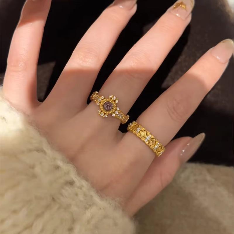 Light Luxury Purple Dazzling Rings for Women Inlaid Amethyst Exquisite Retro Palace Style Texture Ring Fine Zircon