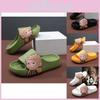 Bequeme Black Myth Wukong Kinderhausschuhe Weiche Sohle Rutschfest Indoor-Schuhe für Jungen und Mädchen