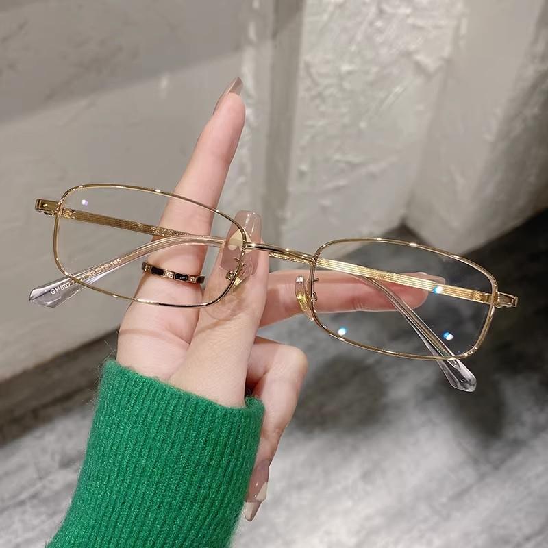 

Retro Transparent Small Square Frame Glasses for Women Men Metal Eyeglasses Clear Reading Spectacle Blue Light Blocking Glasses