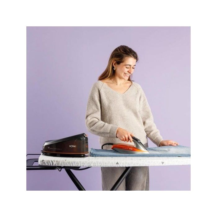 Centro de planchado Solac Optima Center 3010 3000W 7 bares vapor inteligente