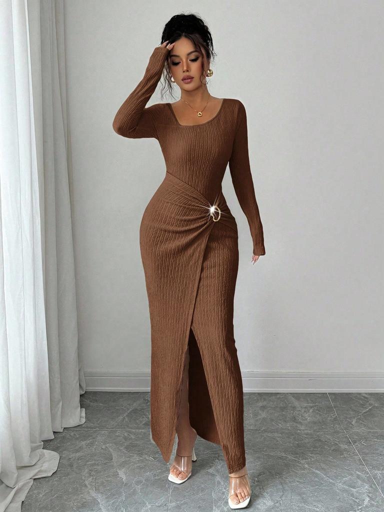 Autumn Winter Irregular Neckline Solid Color Knit Texture Maxi Dress Women Mature Style French Retro Patchwork Slim Sexy Elegant Women Maxi Dress