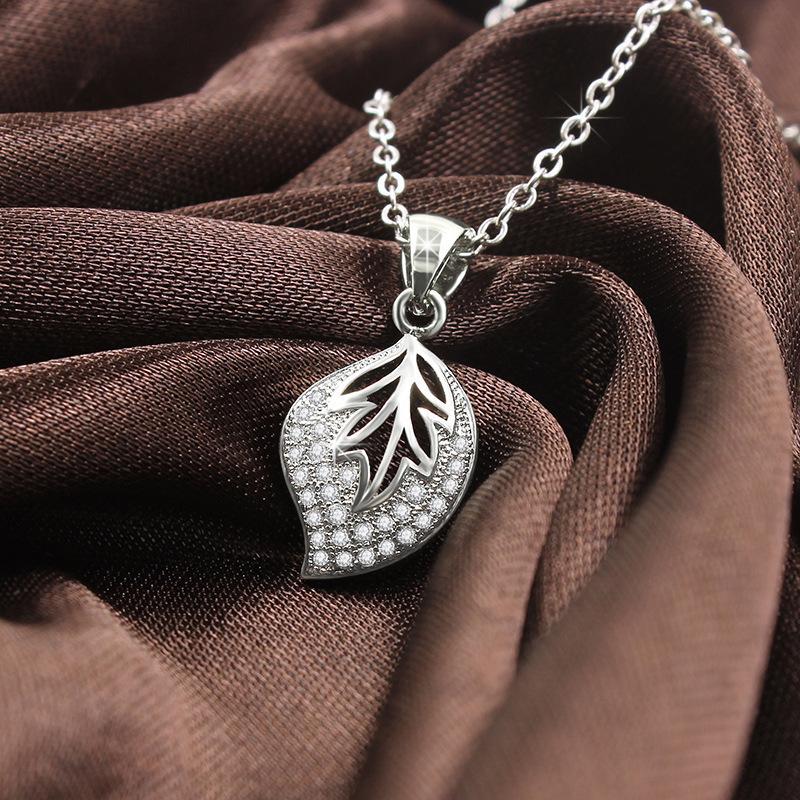 

Полностью бриллиантовое ожерелье в форме листа, ювелирные изделия для женщин, универсальная высококачественная цепочка на ключицу