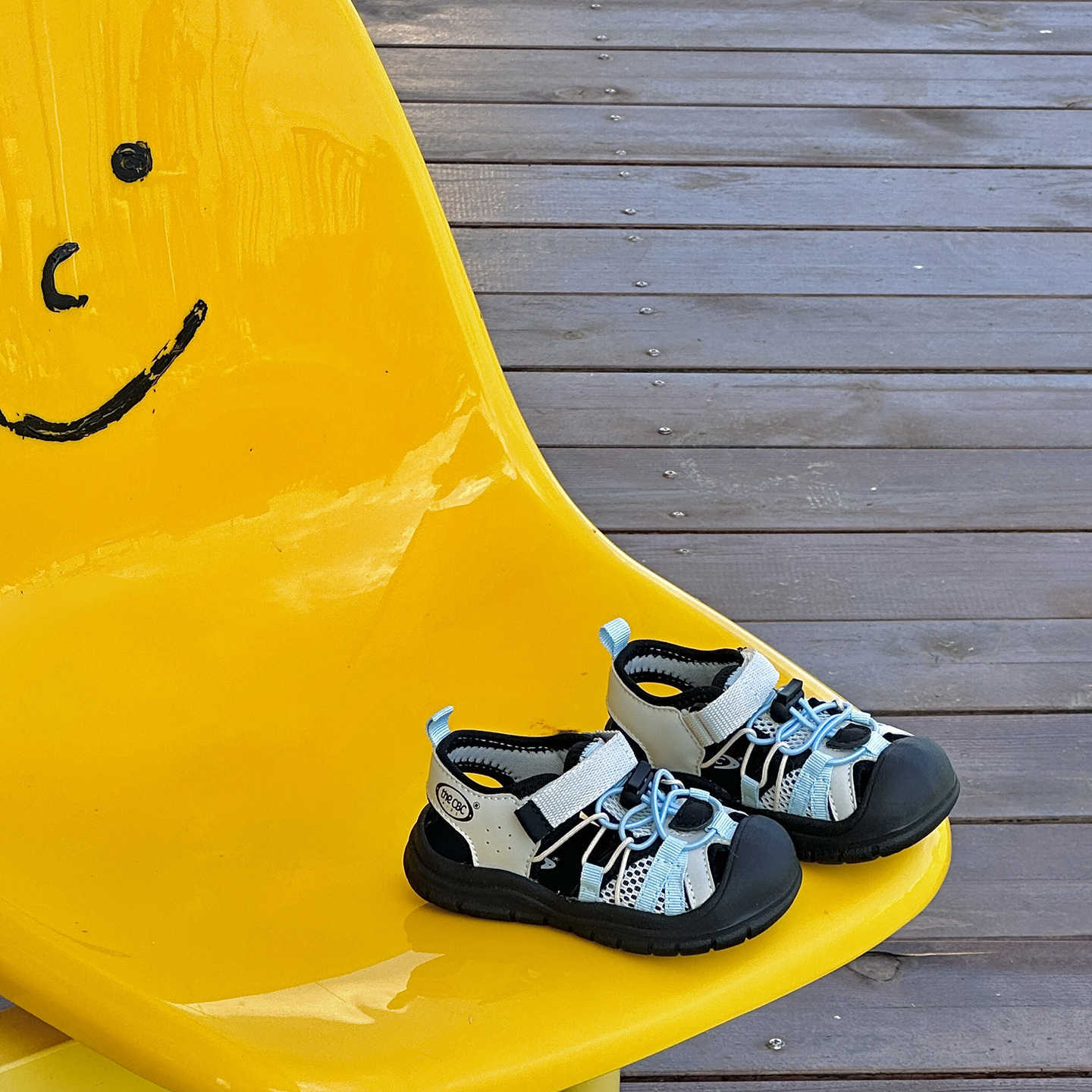 

XSHX Functional Sandals Children s Steady Baotou Outdoor Sports Breathable Mountain Off-Road Rubber Anti-skid Men and Women 25