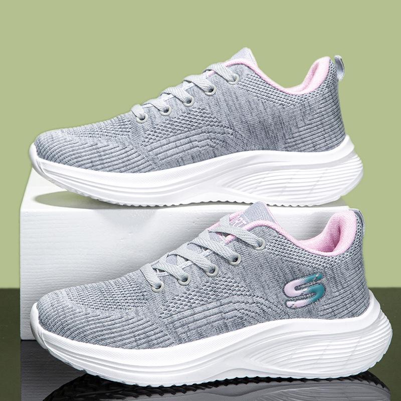 Lightweight fly-woven sports shoes autumn versatile breathable casual shoes flat heel old walking shoes men