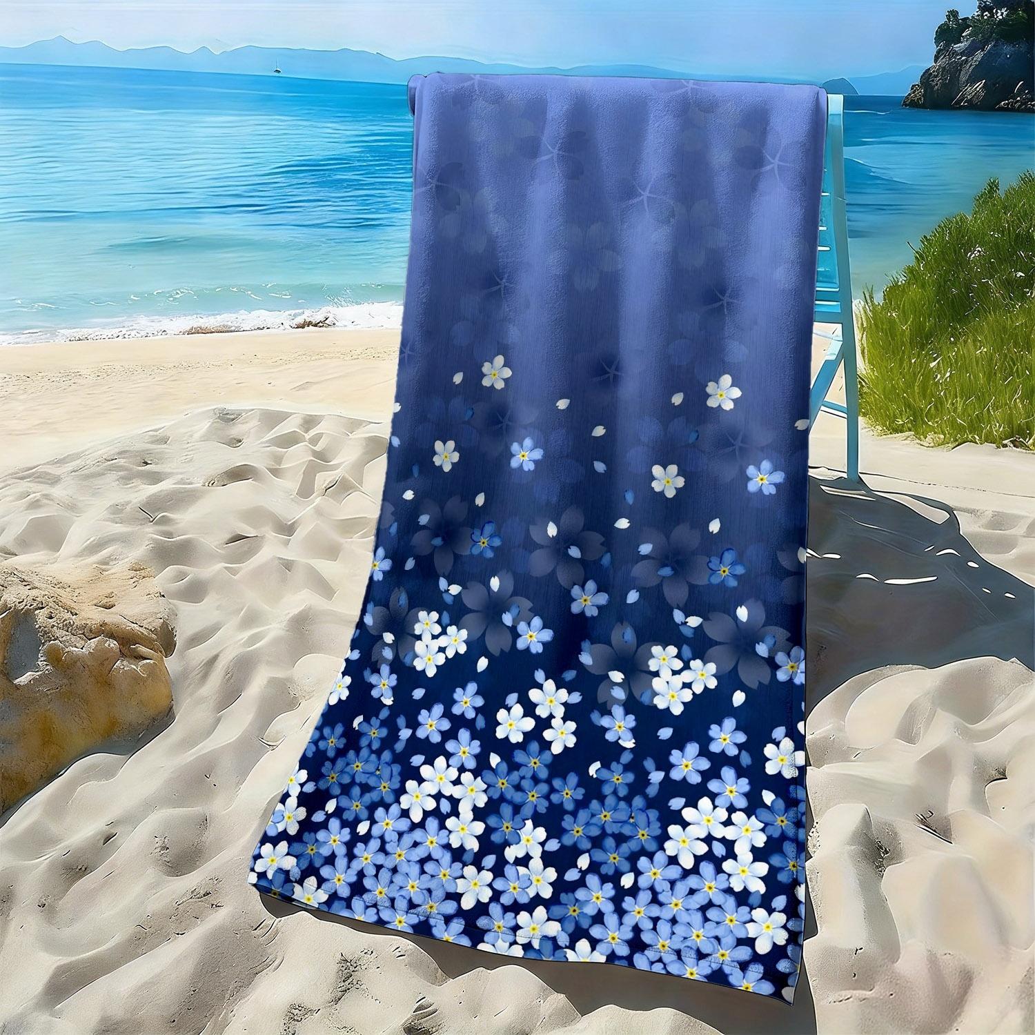 

Fresh floral blue and white pattern polyester microfiber beach towel is highly absorbent suitable for swimming and beach outings W30*H60(CM)