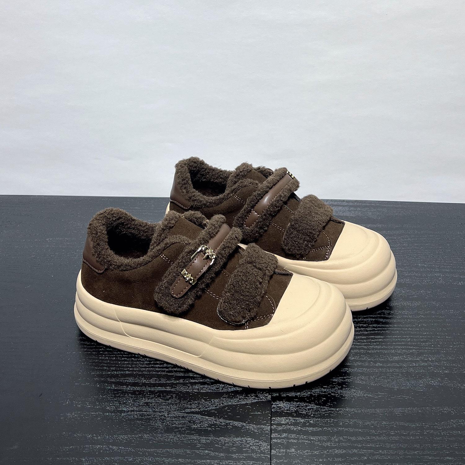 

Super good-looking Velcro fluffy shoes for women s winter velvet warm cotton shoes, new sports and leisure thick soles 40