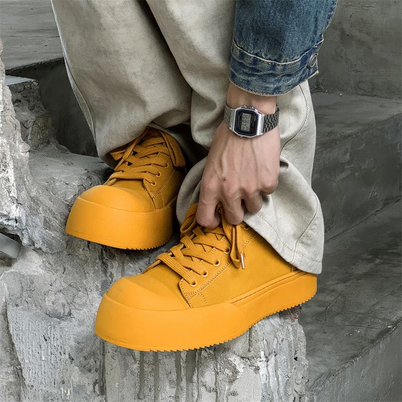 

Fashion New Classic Men Leather Casual Shoes British Style Hot Sale Genuine Leather Sneakers Fashion Patent Leather Tooling Board Shoes 38 жёлтый