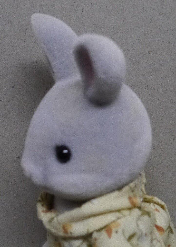 Sylvanian Families Cotton Rabbit Mother U-32