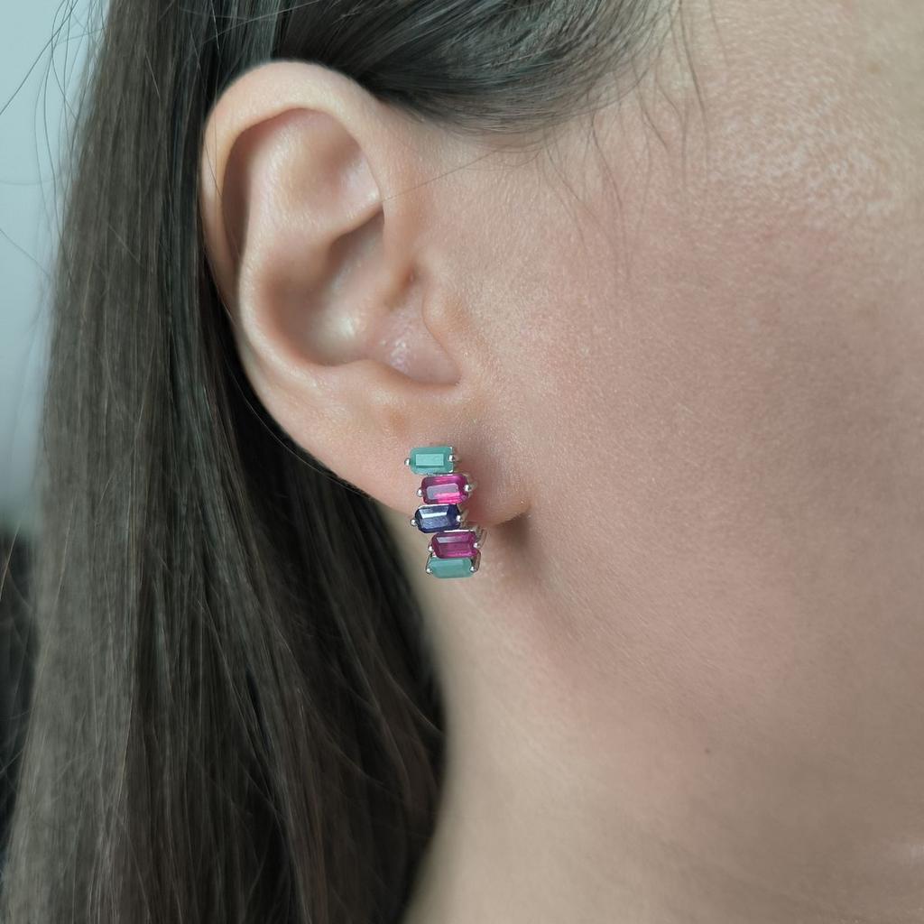 Серебряные серьги с натуральным сапфиром 3.567ct, рубином, изумрудом (2191100)