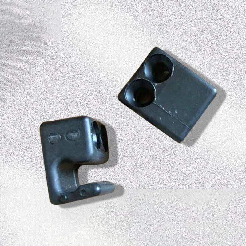 Qing An HOWO Headlight Guard Fixing Clips