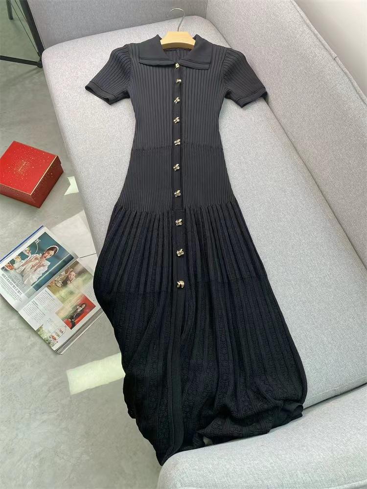 Elegant French-Style Short-Sleeve Knit Dress with Lapel & Waist Detailing, Summer 2024