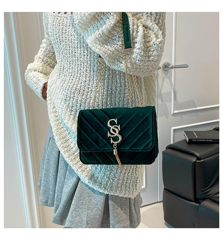 2025 Women's Stylish Small Diamond Pattern Crossbody Chain Handbag