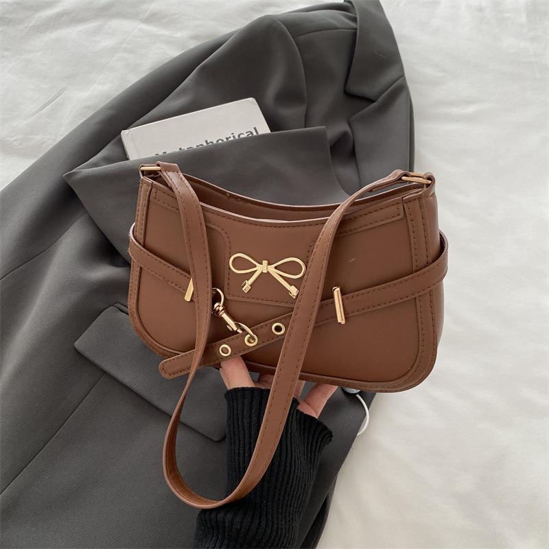 Fashion bag women's new high-value versatile armpit bag fresh and casual shoulder small square bag women's bag