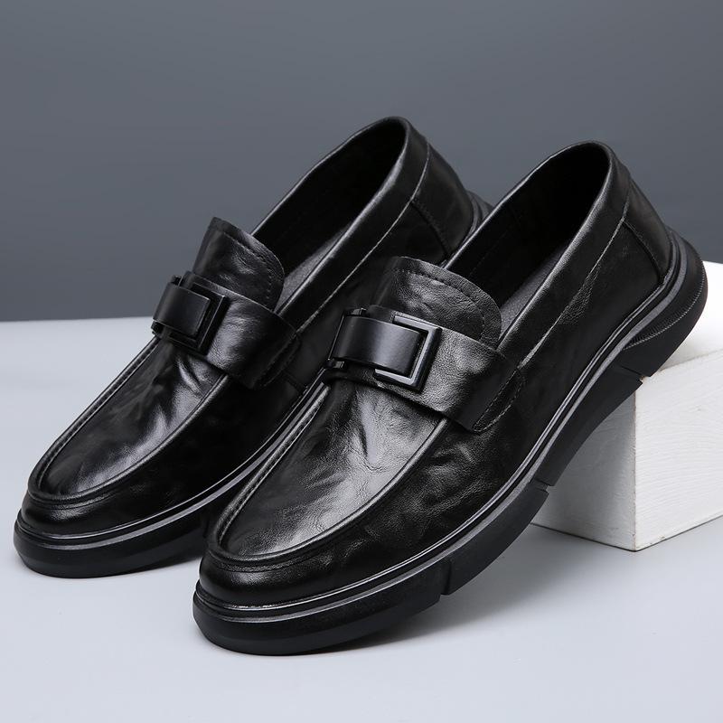 2025 Winter British Doudou Shoes Men's Black Casual Leather Shoes One Pedal Men's Fashion Trend Short Styles