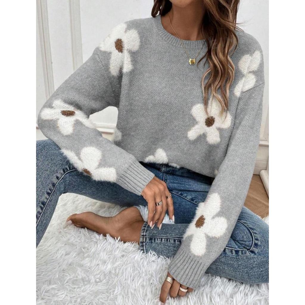 Hooded Round Neck Long Sleeved Sweater with Floral Jacquard Pattern for Autumn Women