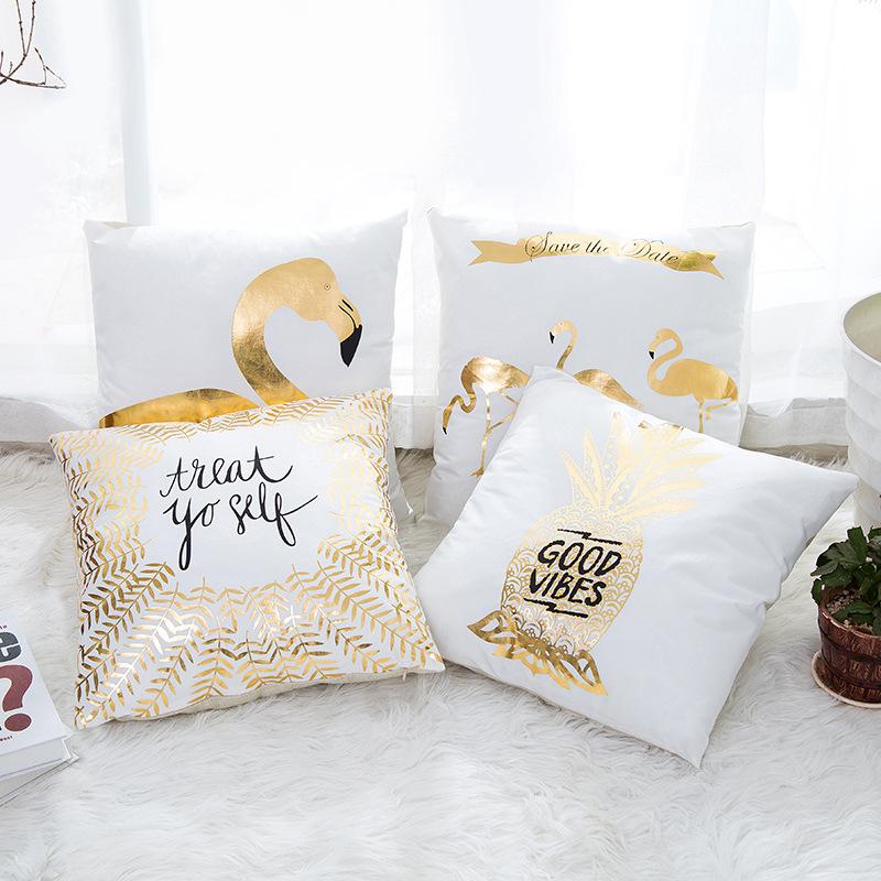 Golden Love Leaves Bronzing Cushion Decorative Pillow Black And White Velvet Pillowcase Home Decor Sofa Throw Pillows 17*17Inch