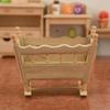 Unbemaltes Holz Babywiege Modell Figur Spielzeug für 1/12 Maßstab Puppenhaus Szenenbau und Kinderzimmer Ausstellungsdekorationen