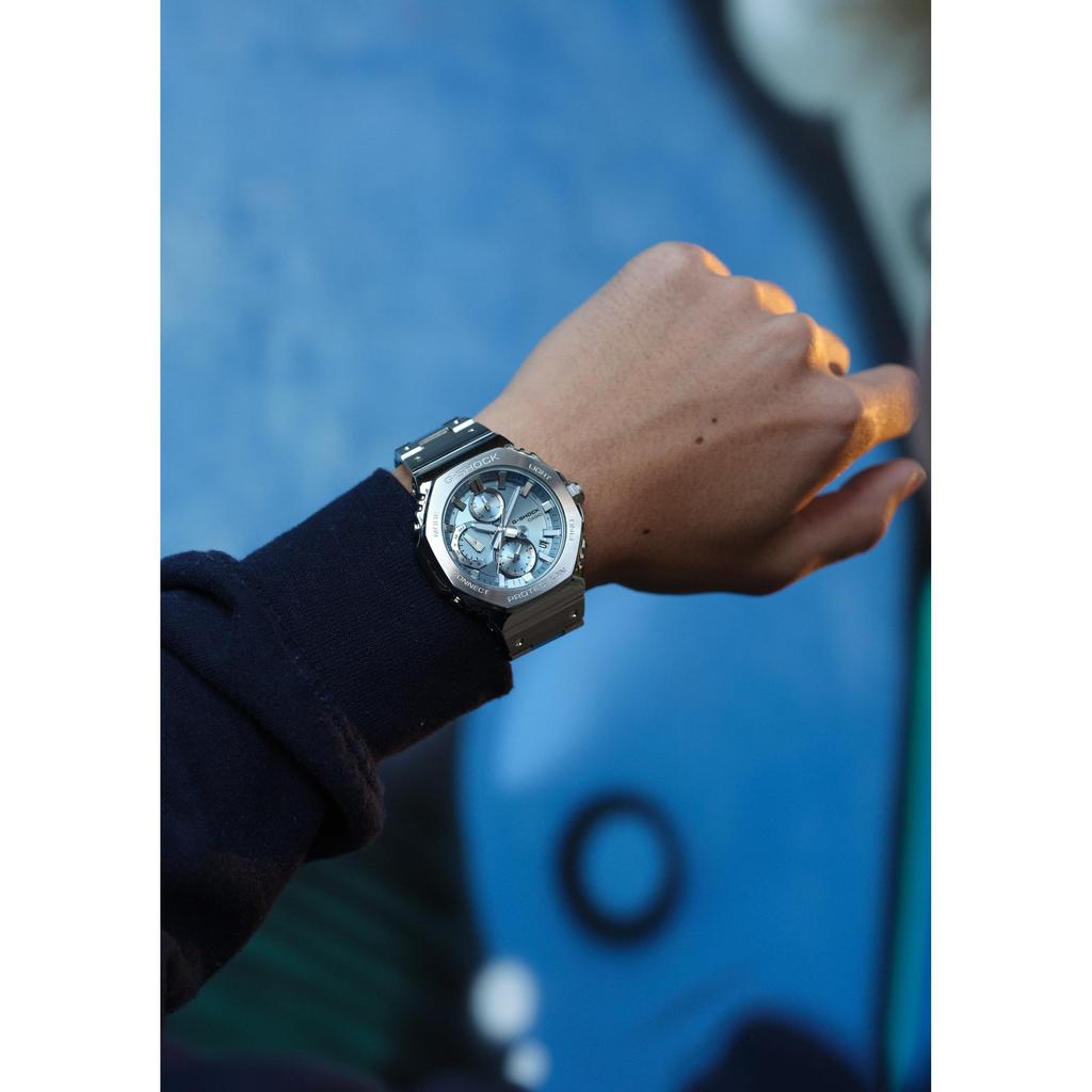 Casio Celokovové hodinky G-Shock s chronografem, Bluetooth Solar Power, pánské stříbrné, autentický japonský model GMC-B2100AD-2AJF