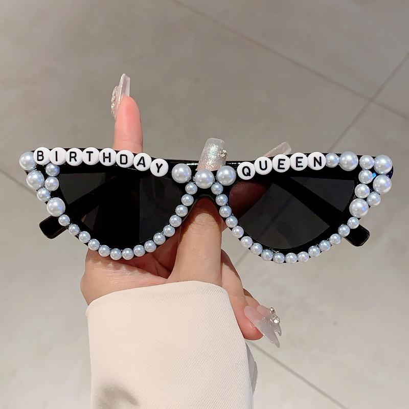 Cat Eye Design Gift Shades Shiny Pearl Decor Pink Present Glasses for Women's Birthday Party Favor Ladies Props Frame