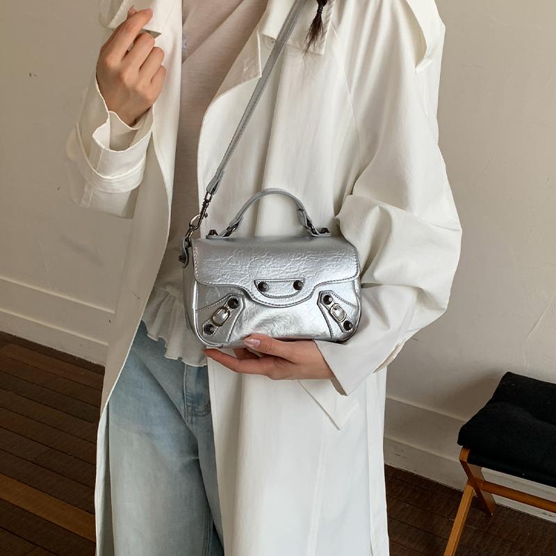 Silver Handbags Luxury Bag Fashion Ladies Moto Style Rivet Shoulder Crossbody Bags for Women Small Fla Pu Leather Messenger Bags