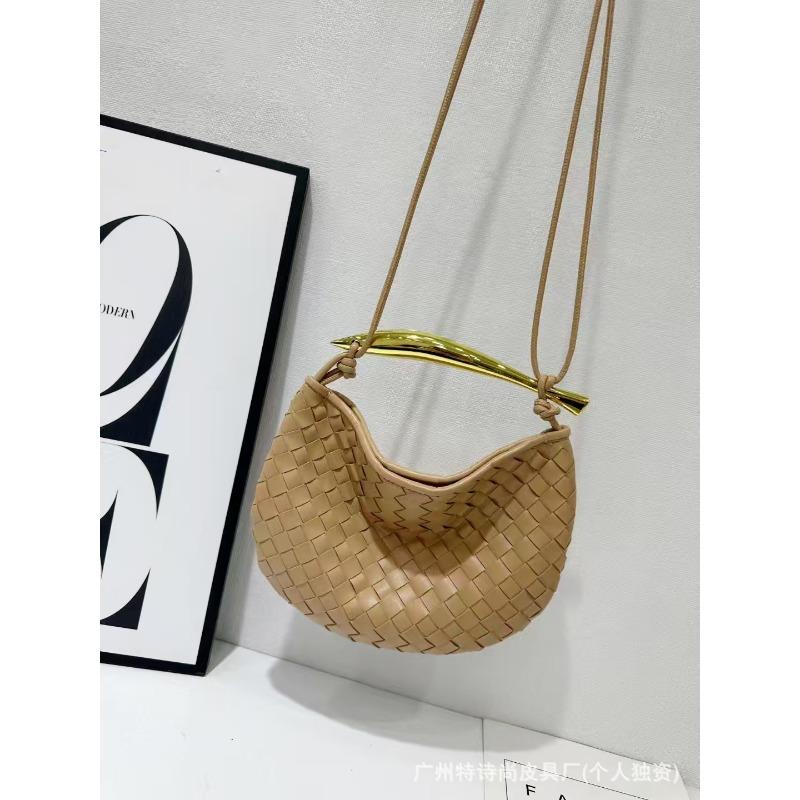 New Niche Sardines Handwoven Bag Hand-carried Dumpling Bag Casual Versatile Portable Shoulder Messenger Bag