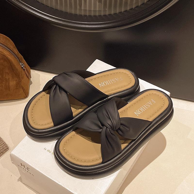 

Internet celebrity muffin bottom platform slippers women s summer fashion cross 2025 wear cool slippers go out new beach slippers 35 чёрный