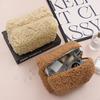 Neceser pequeño de lana de cordero, bonito organizador de maquillaje de peluche, estuche para lápices kawaii, monedero de viaje, almacenamiento para el hogar