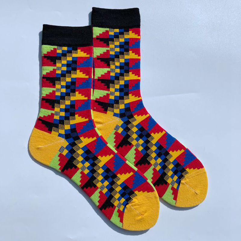 

Trendy Unisex Striped Skateboard Socks - Mid-Calf Preppy Style
