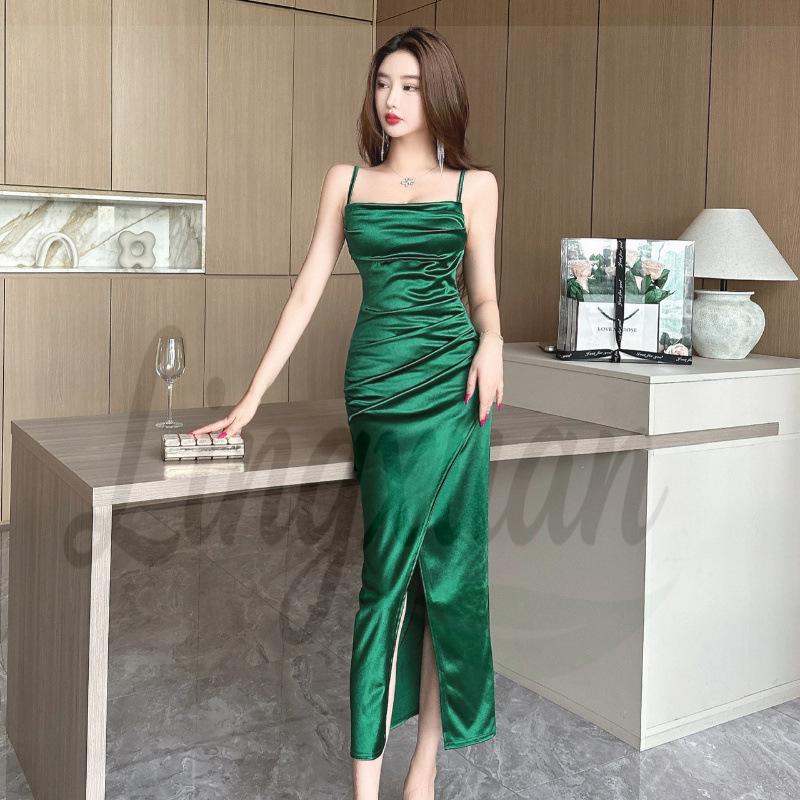 

Elegant Satin Long Evening Dress: Socialite Style, Camisole Inner, Waist-Cinching, Slit, Hip-Hugging Skirt Large зелений