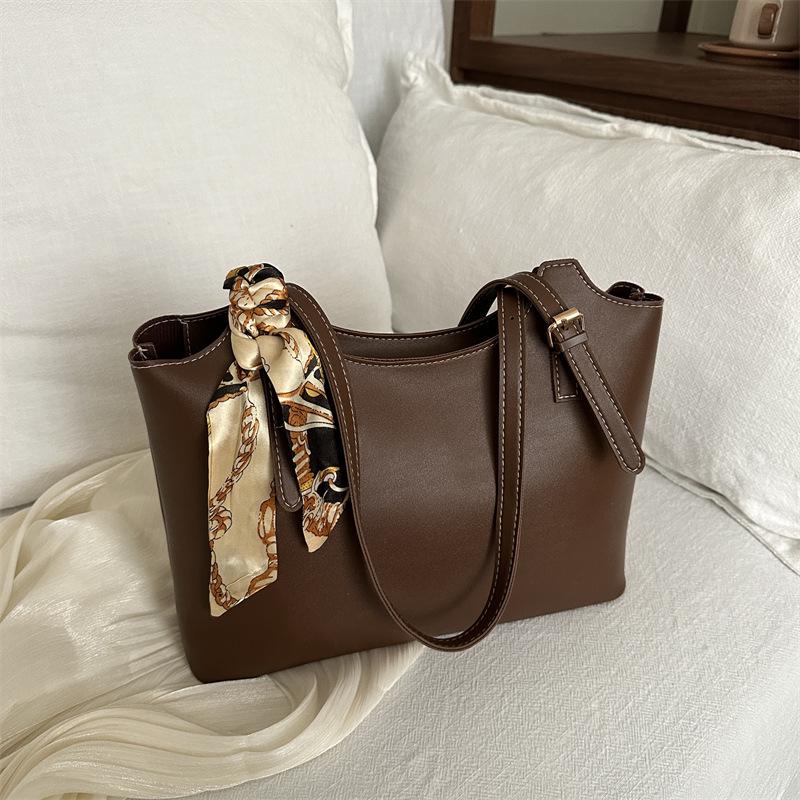 2025 Retro Large Capacity Women's Shoulder Tote Bag