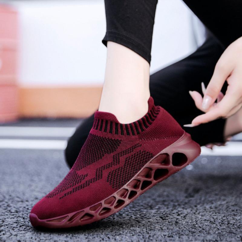 Women's Fly-woven Sports Soft-soled Casual Shoes