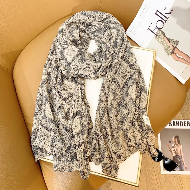 Dekorativní jednoduchá textura hedvábný šátek Dámský nový styl jarní a podzimní letní móda Všestranný šátek na hlavu pracovní šátek