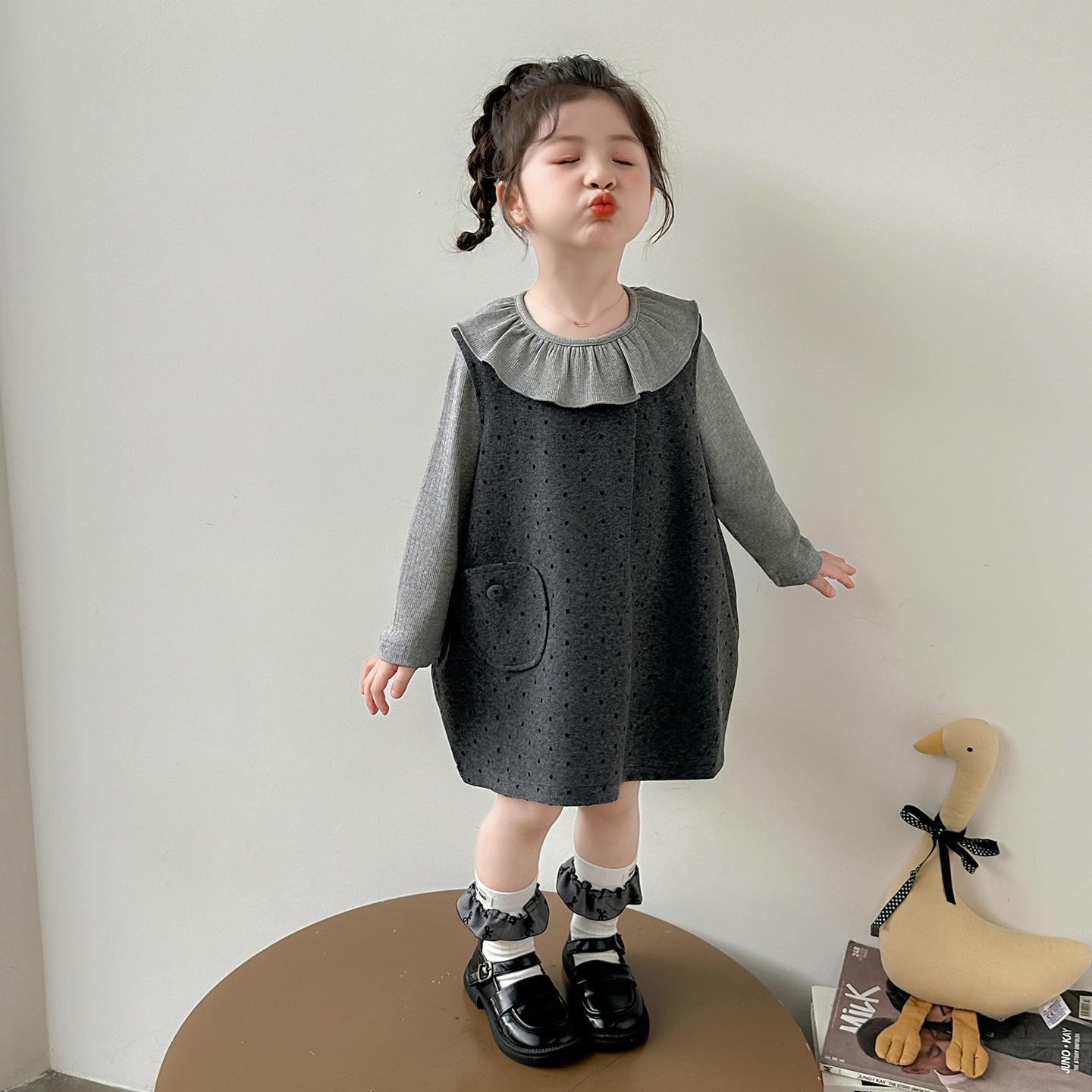 

Girls Autumn 2025 Woolen Dot Vest Dress Set 90 cm