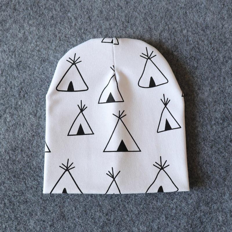 

Детские шапки в ассортименте весна-осень