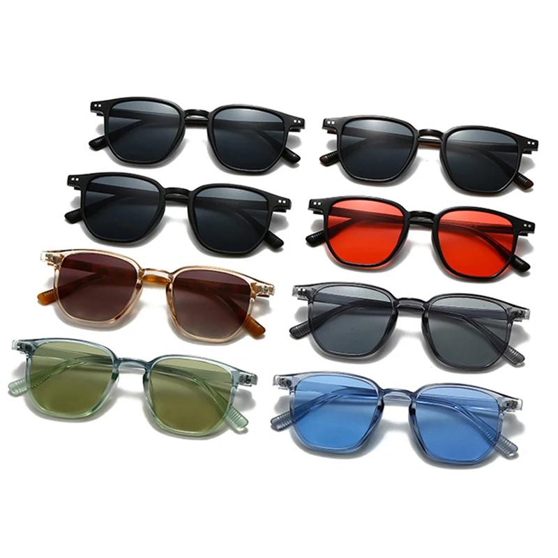 Vintage Square Men Sunglasses Fashion Champagne Tea Shades UV400 Women Punk Rivets Sun Glasses