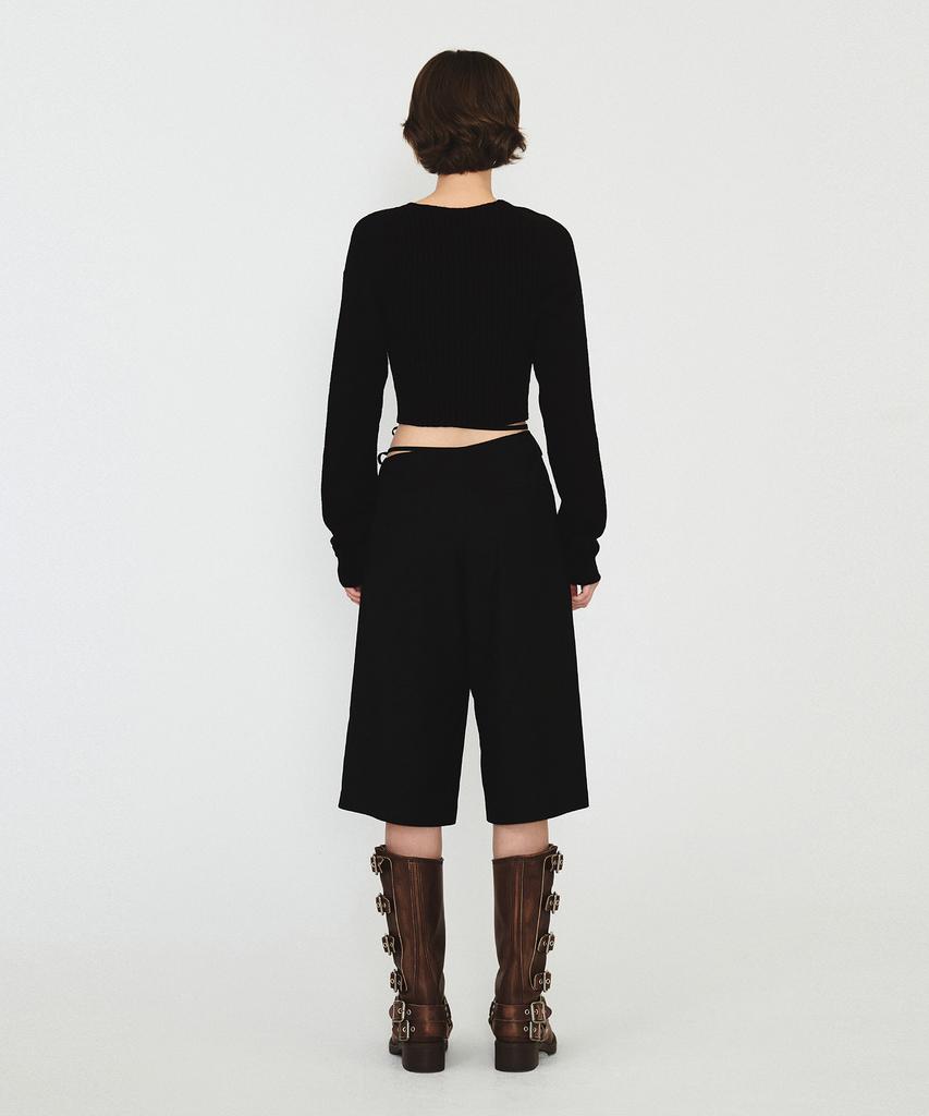 Daiaegeuneol Unbalance Bolero Knit (Black)