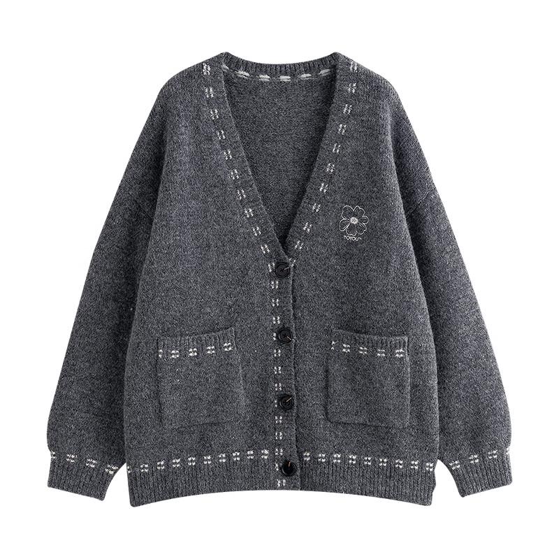 Chuyu Women's Loose Fit V-Neck Alpaca Blend Embroidered Cardigan