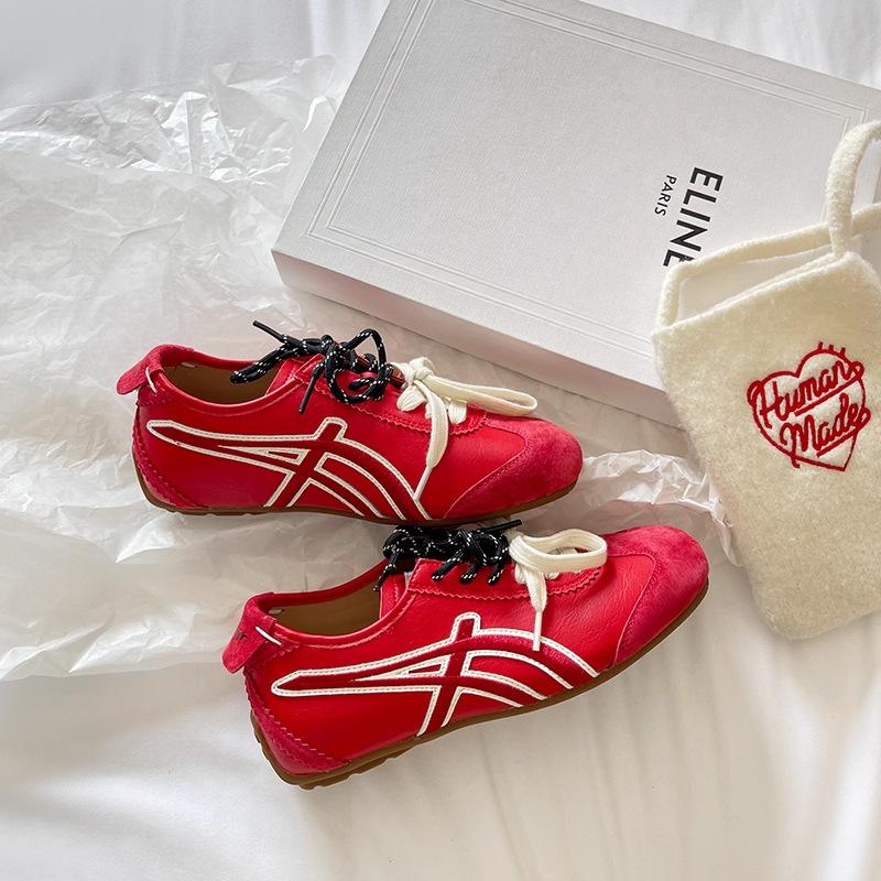 Ballet style mandarin duck lace-up inner height increase flat bottom women's new retro versatile sports