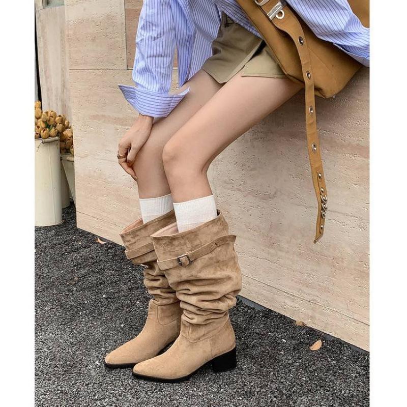 New women's leather boots large tube circumference stacking boots sleeve large size women's boots medium heel round head autumn and winter versatil