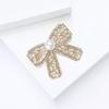 Vintage Pearls Brooches Rhinestone Decoration Brooches Waist Fastening Pins  Women Dress Decoration
