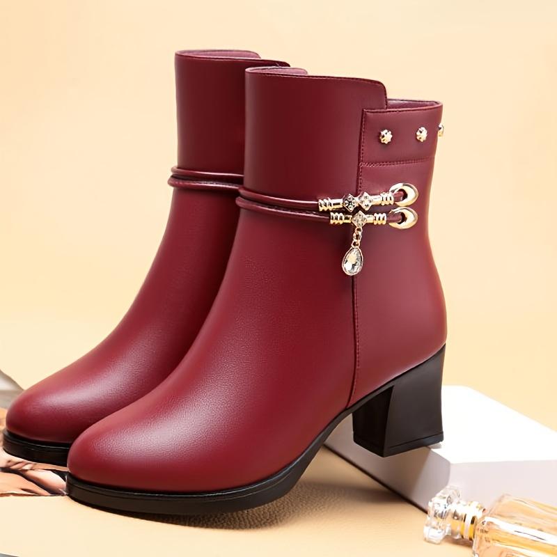 Elegante Damen-Rhinestone-Schuhe für den Weg zur Arbeit