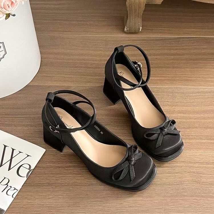 Fairy style small man height increase shallow mouth single shoes French versatile bow thick heel Mary Jane shoes 2025 new models